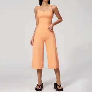 סט אקטיב לנשים 2 חלקים בגזרה רחבה - תמונה 1